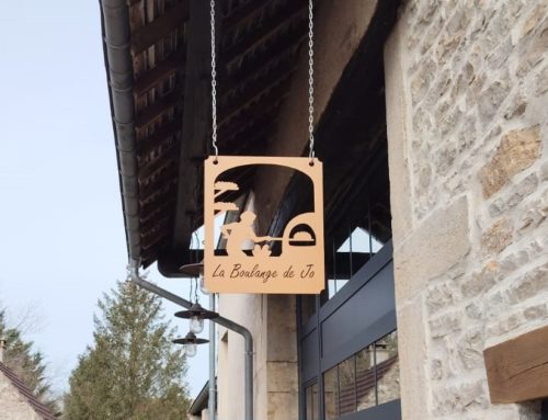 Enseigne découpe laser